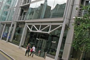 Grantmaking giant’s investment portfolio grew by £800m last year